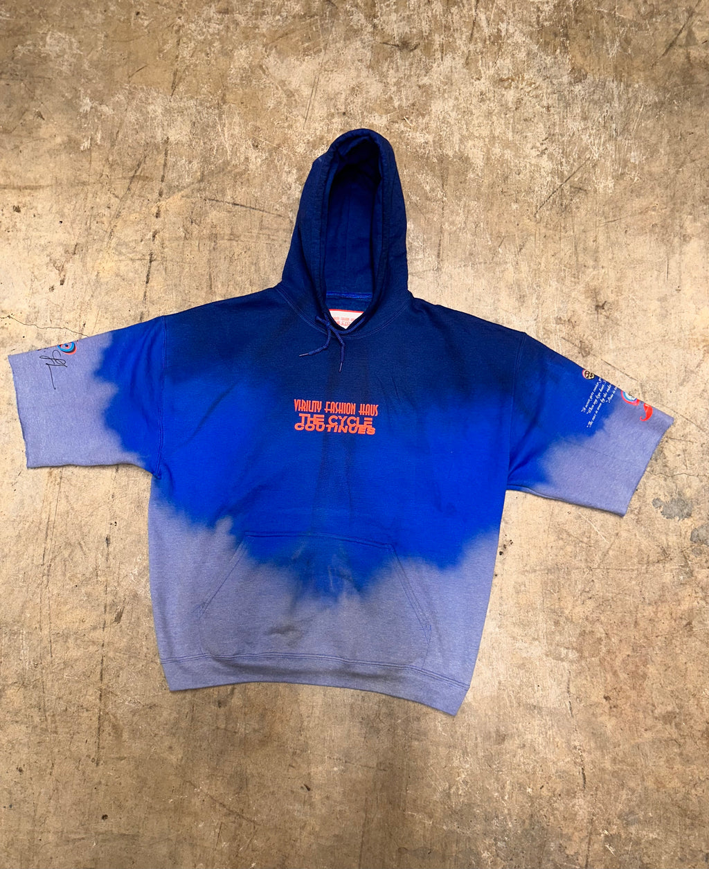 VFH-2026 "VISIONS BLUE-CYCLE"    colors inspired by "BELLY opening screen"